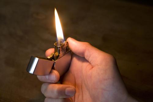 測試阻燃劑阻燃性能用打火機測試可行嗎？